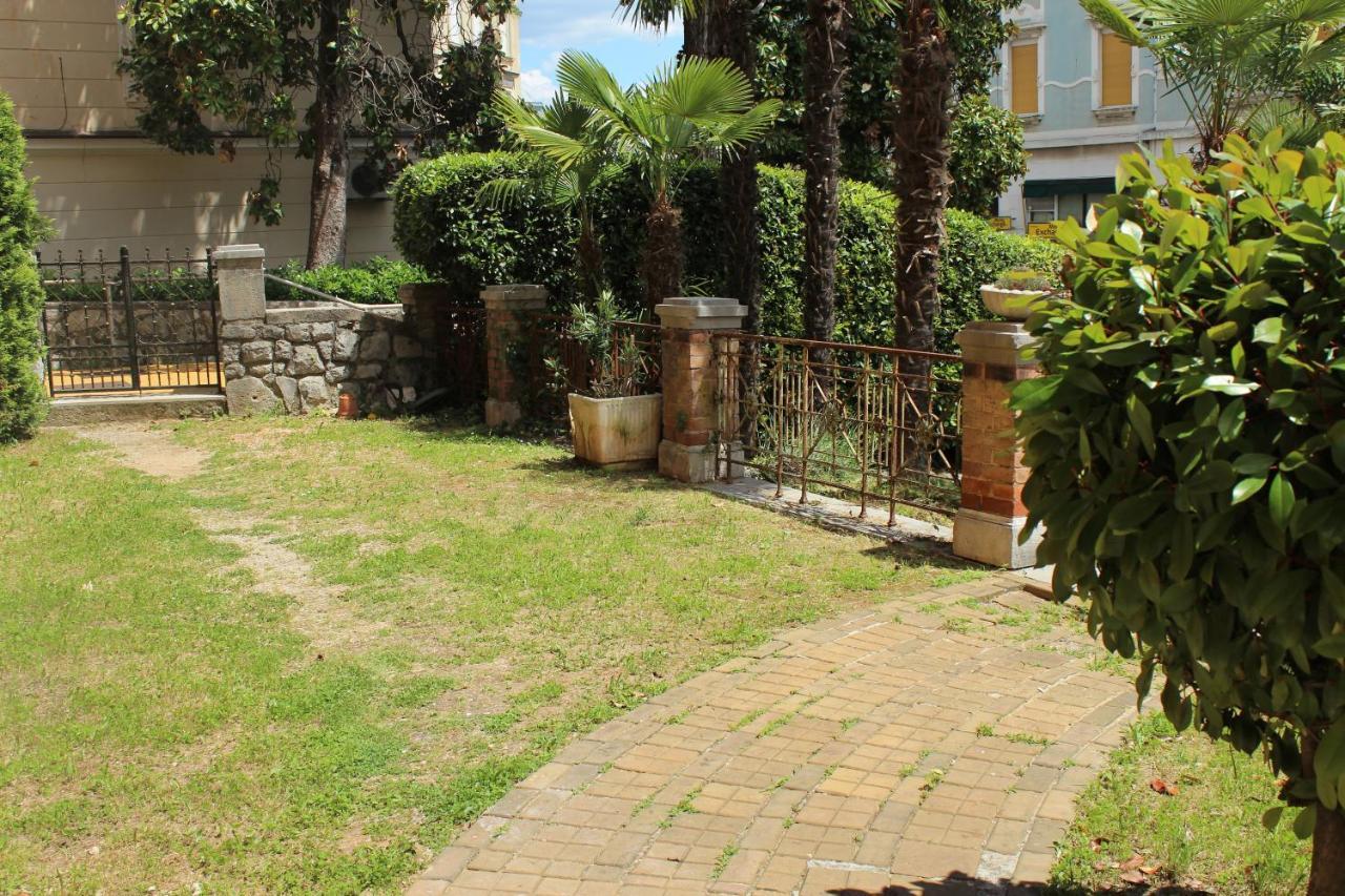 Sunny Park Opatija Apartman Kültér fotó